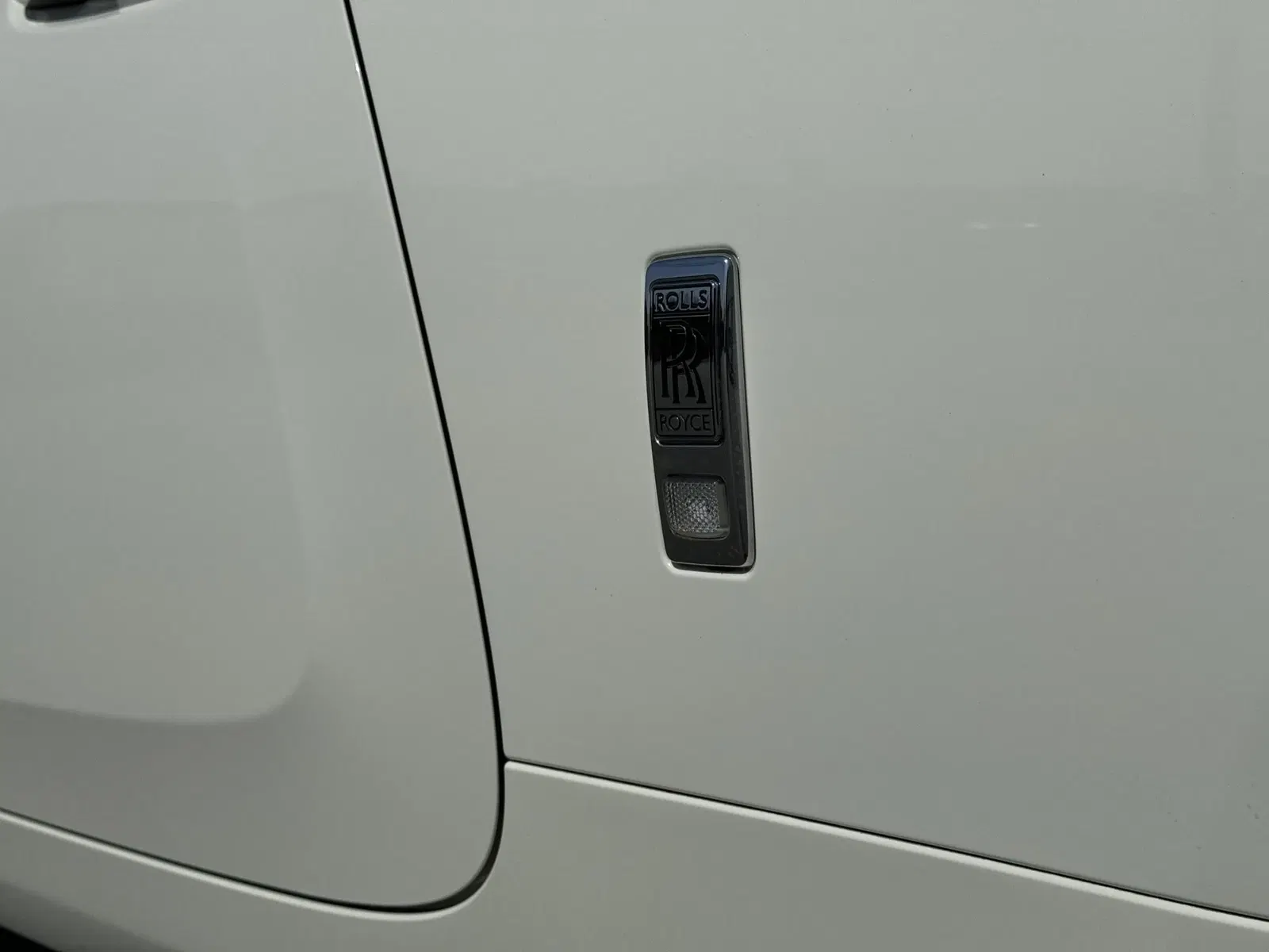 28k-Mile 2016 Rolls-Royce Dawn