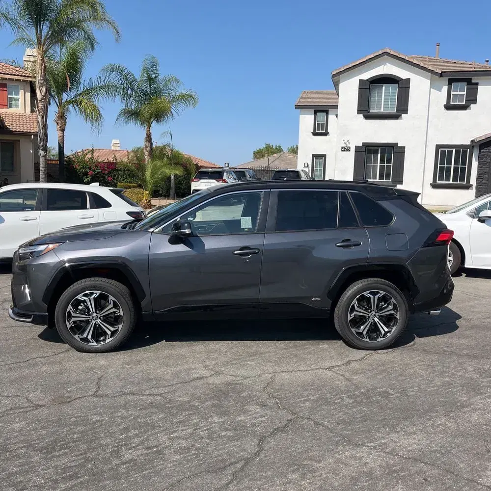 2025 Toyota RAV4 Plug-in Hybrid XSE