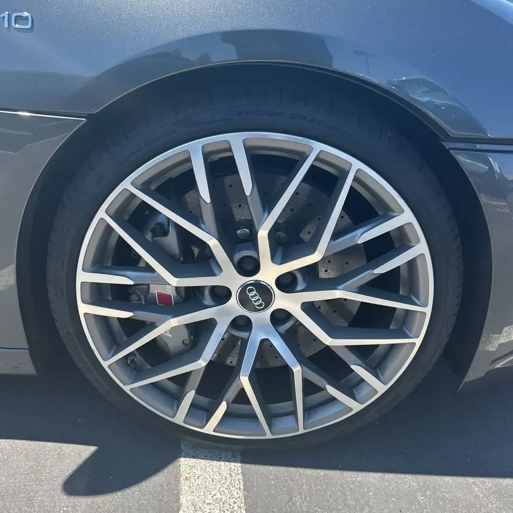 2018 Audi R8 V10 Plus