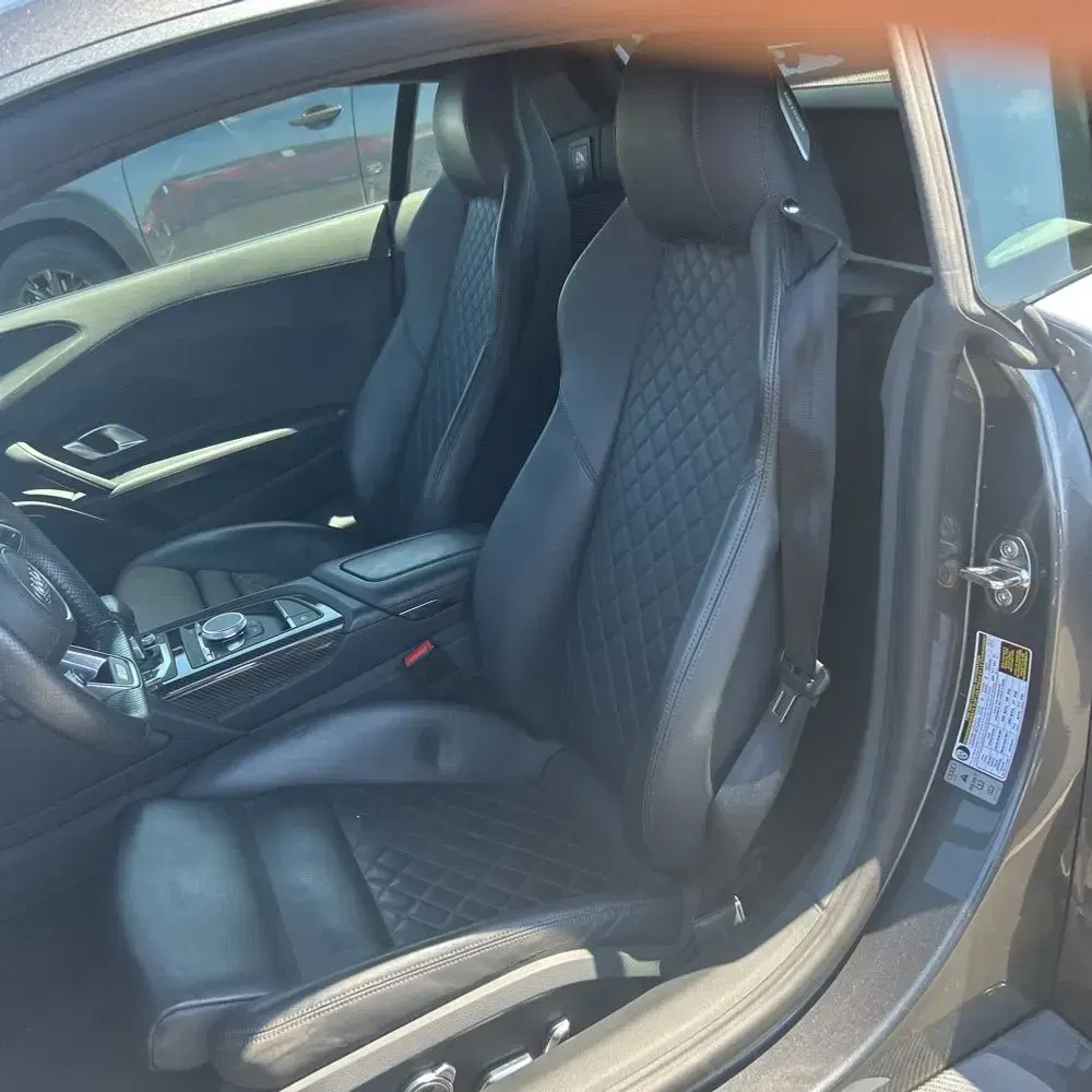 2018 Audi R8 V10 Plus