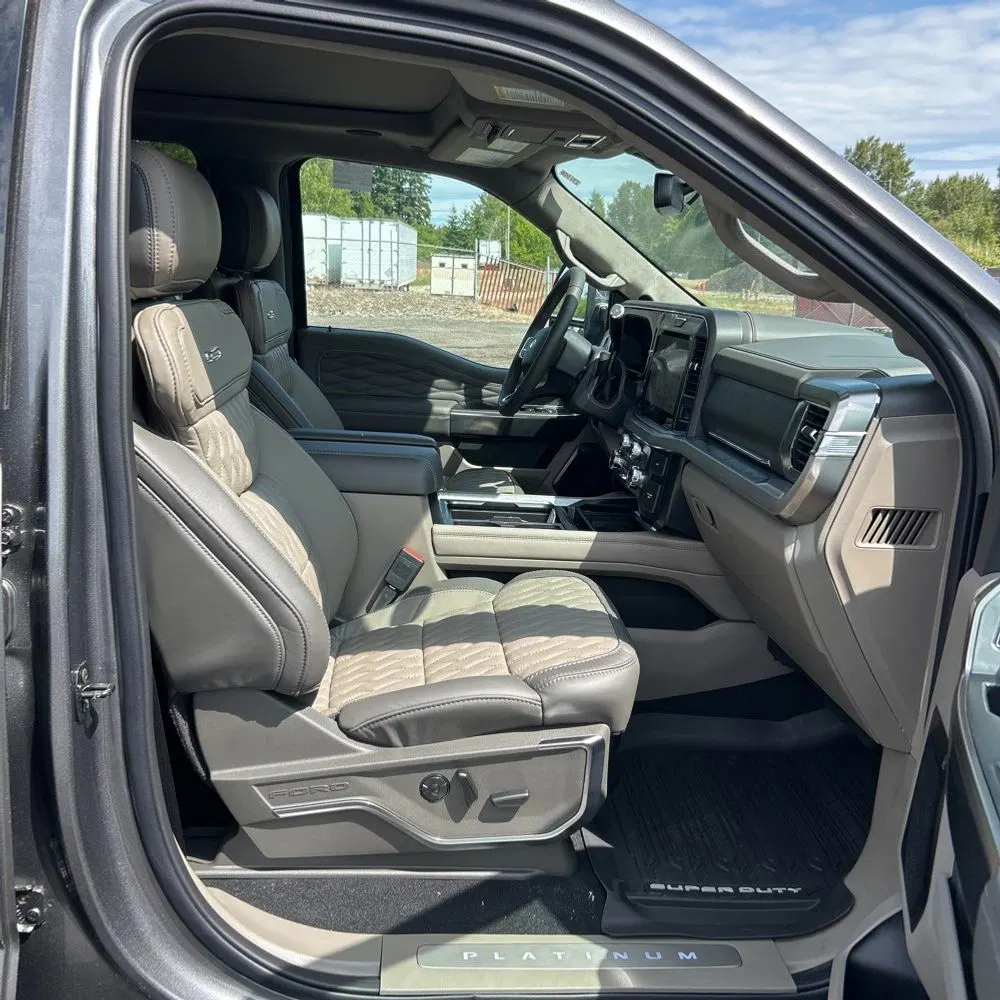 2025 Ford F450 S/D Platinum