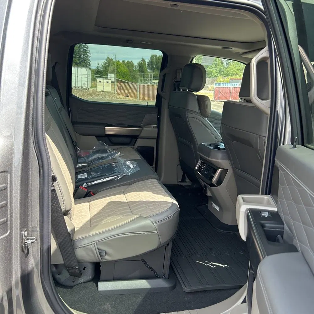 2025 Ford F450 S/D Platinum