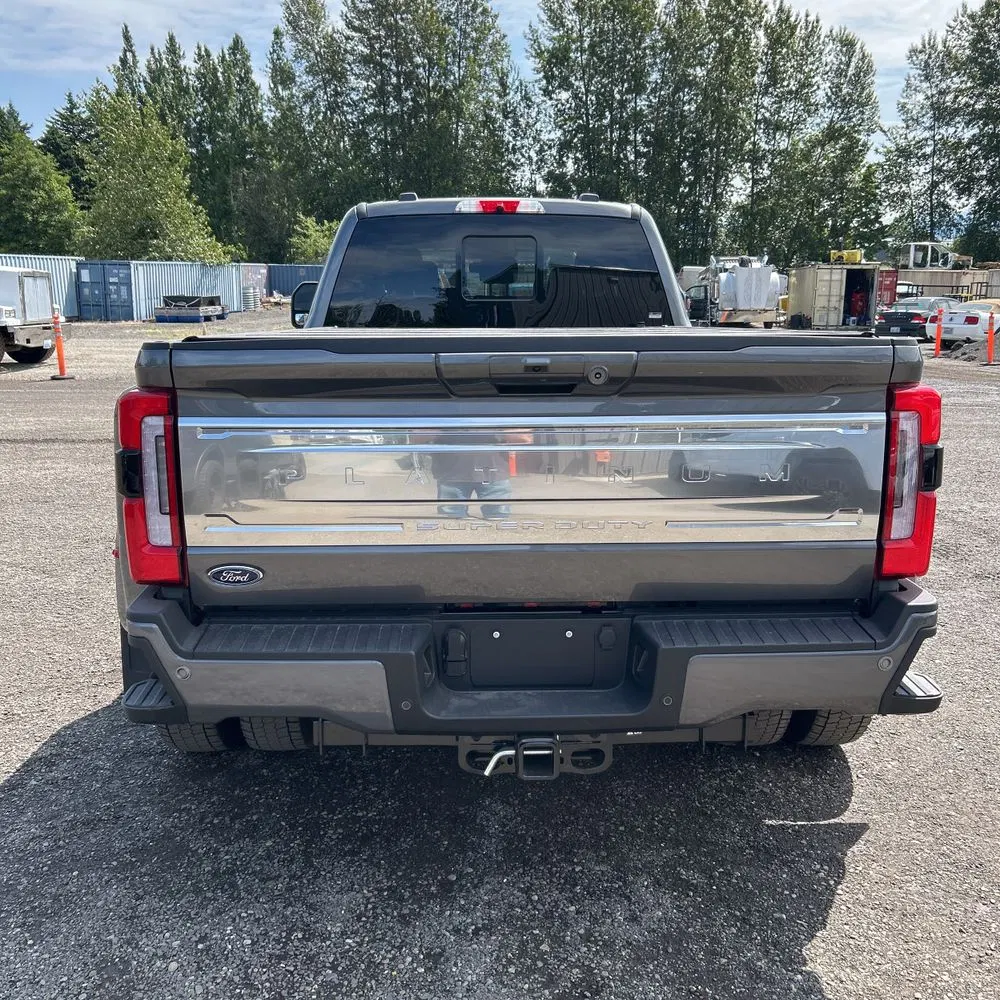 2025 Ford F450 S/D Platinum