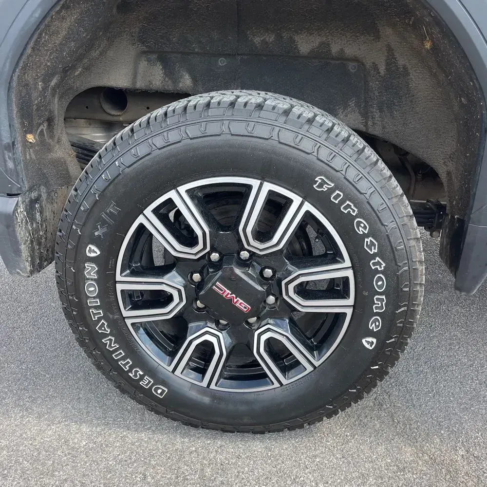 2023 GMC Sierra 2500HD AT4