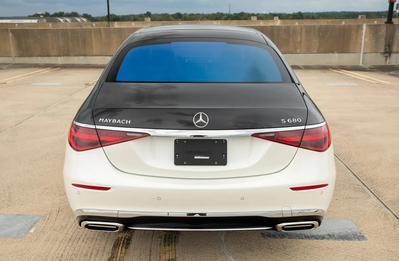 2023 Mercedes-Maybach S680 4MATIC Sedan