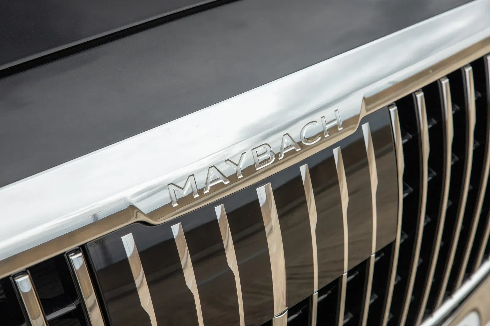 2023 Mercedes-Maybach S680 4MATIC Sedan