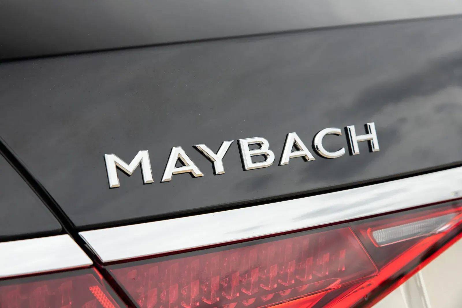 2023 Mercedes-Maybach S680 4MATIC Sedan