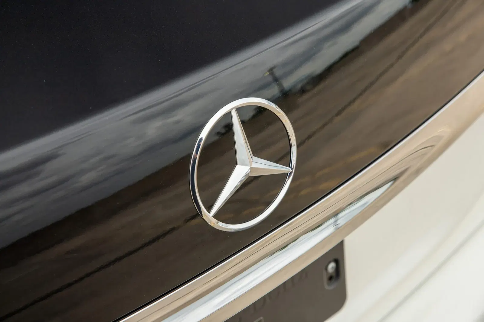 2023 Mercedes-Maybach S680 4MATIC Sedan
