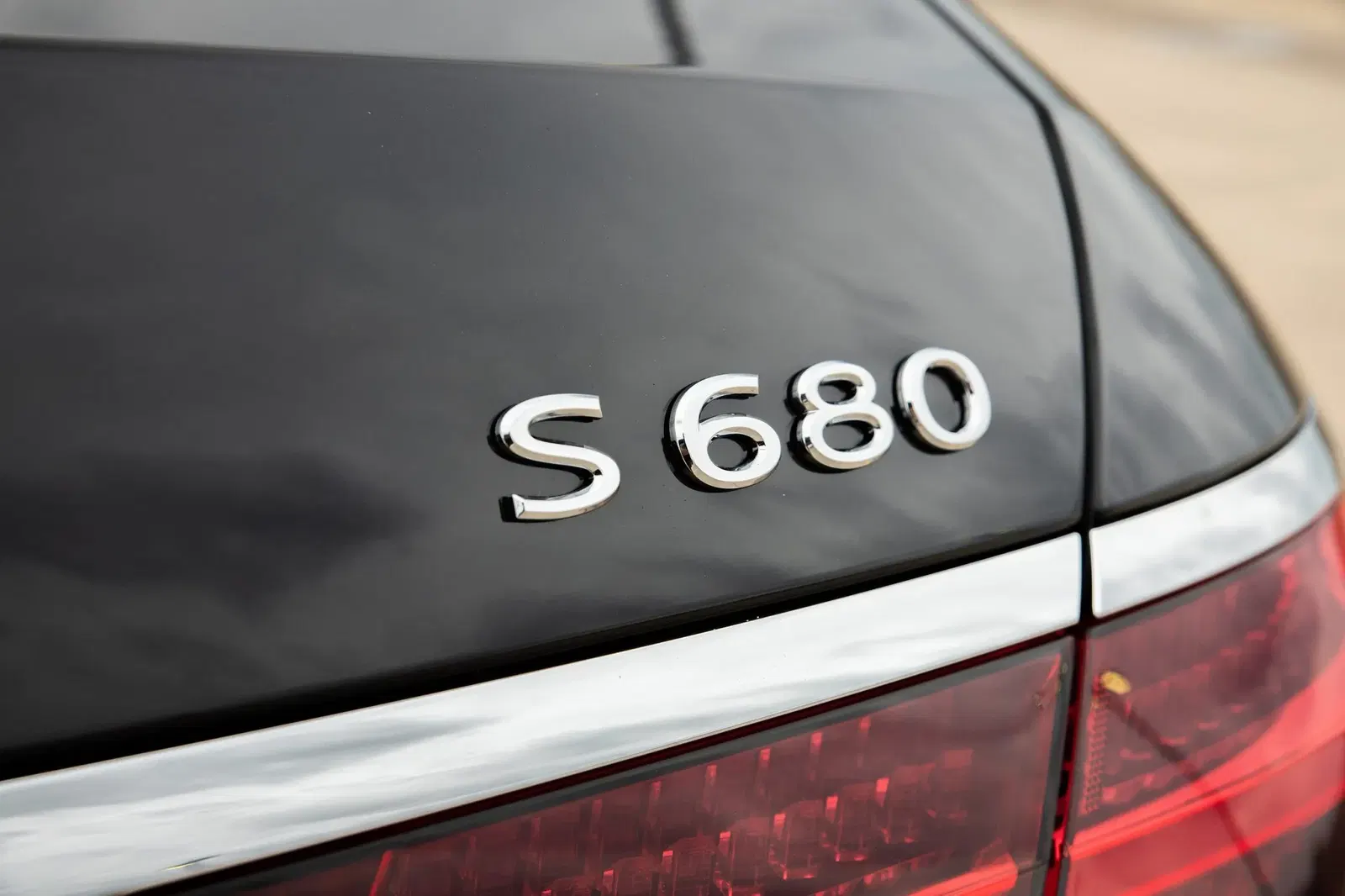2023 Mercedes-Maybach S680 4MATIC Sedan