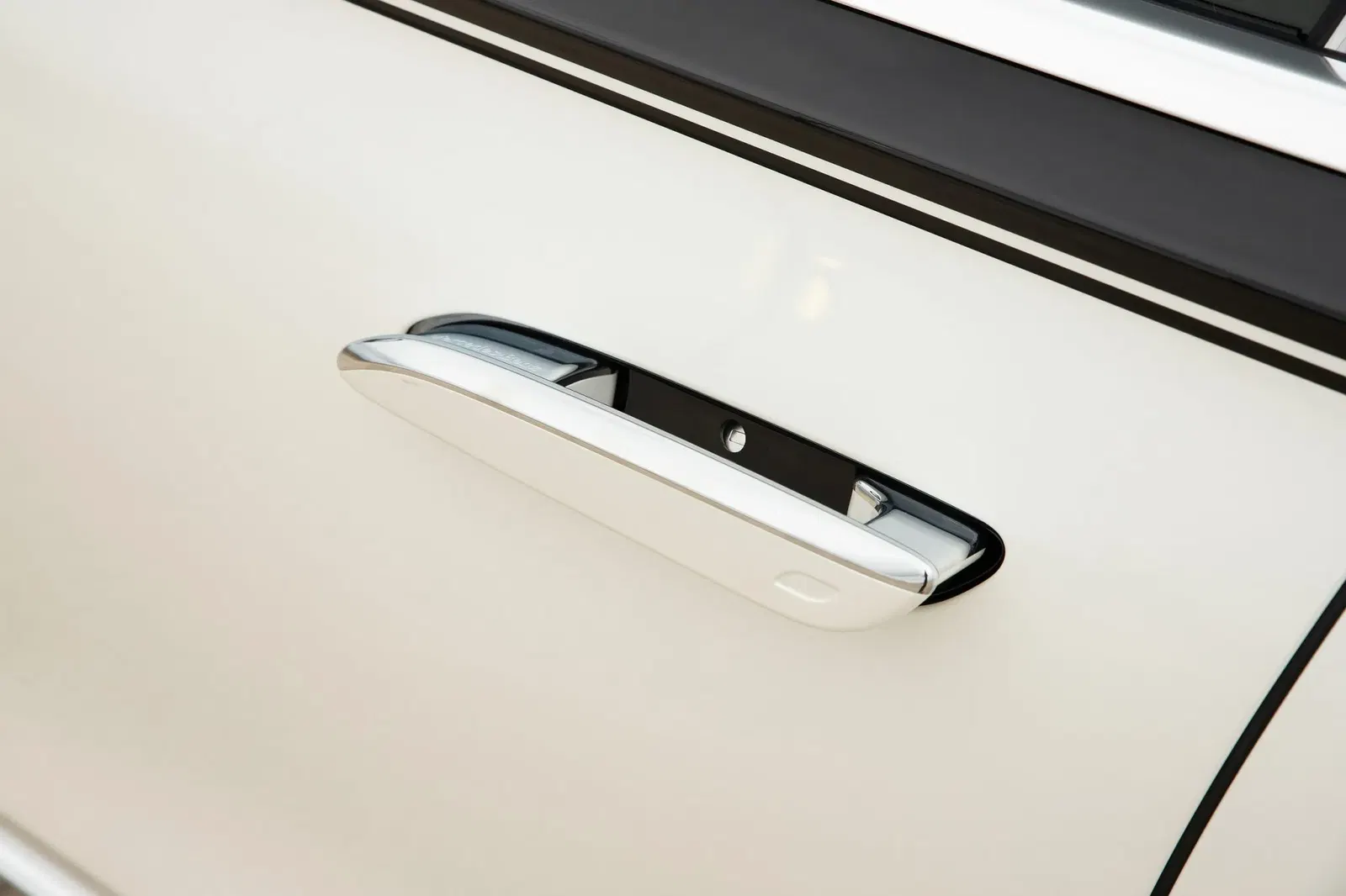 2023 Mercedes-Maybach S680 4MATIC Sedan