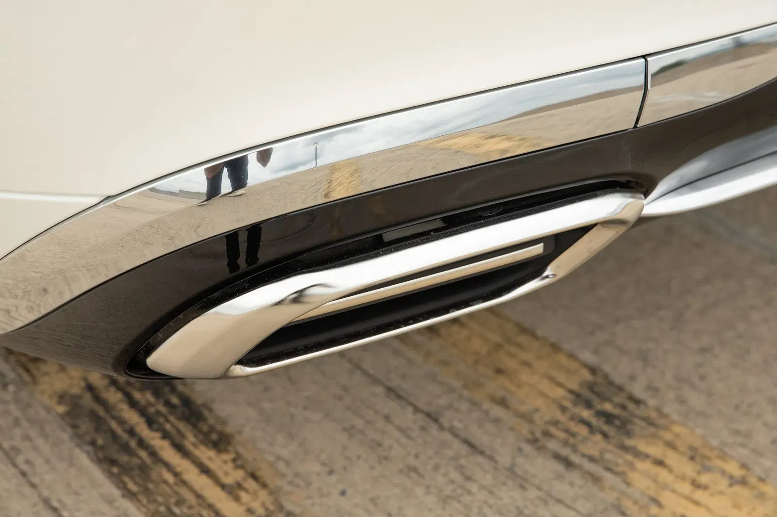 2023 Mercedes-Maybach S680 4MATIC Sedan