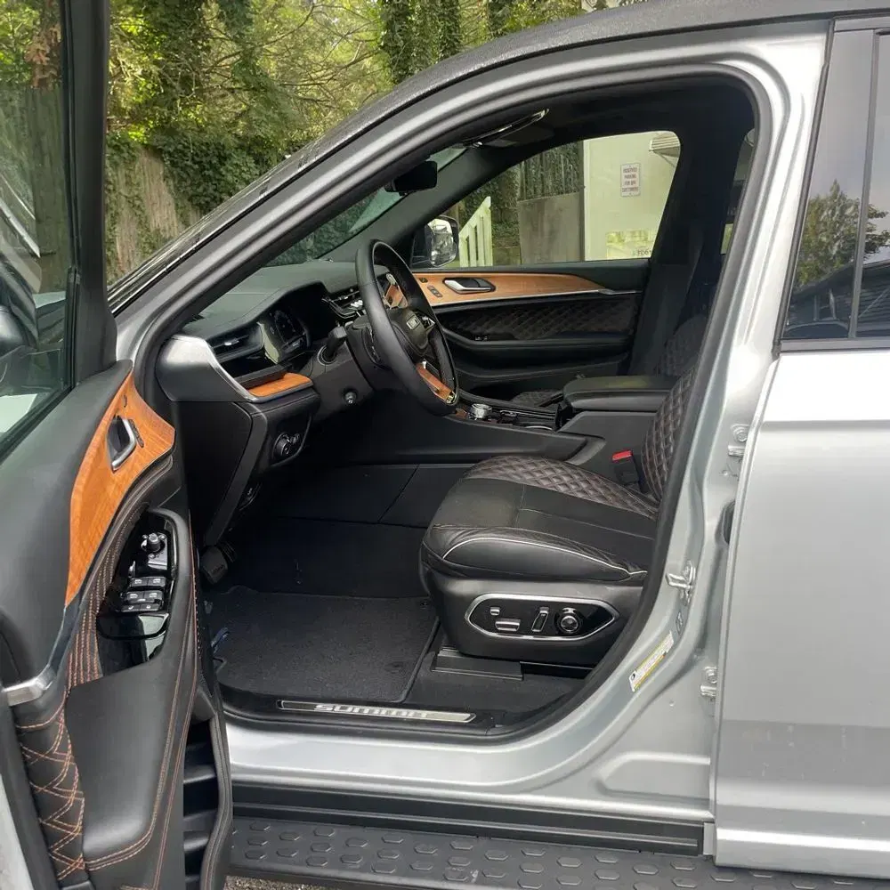 2023 Jeep Grand Cherokee L Summit Reserve