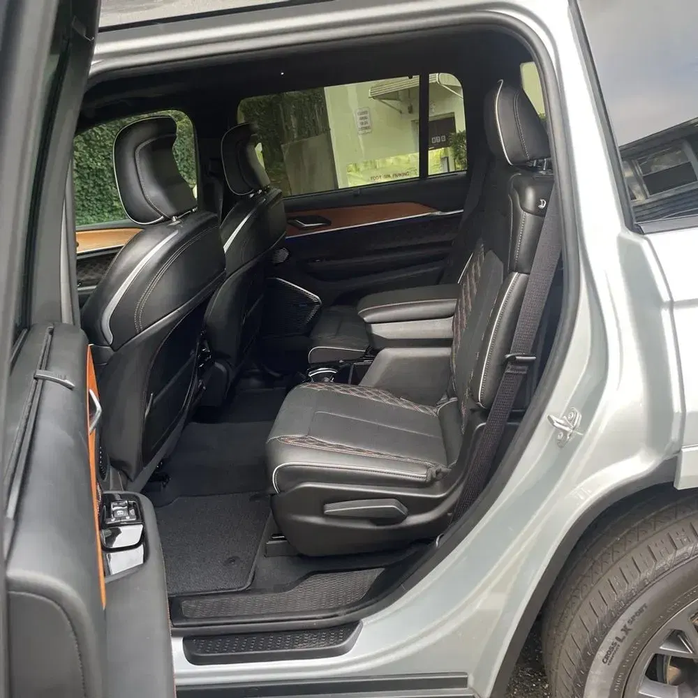 2023 Jeep Grand Cherokee L Summit Reserve