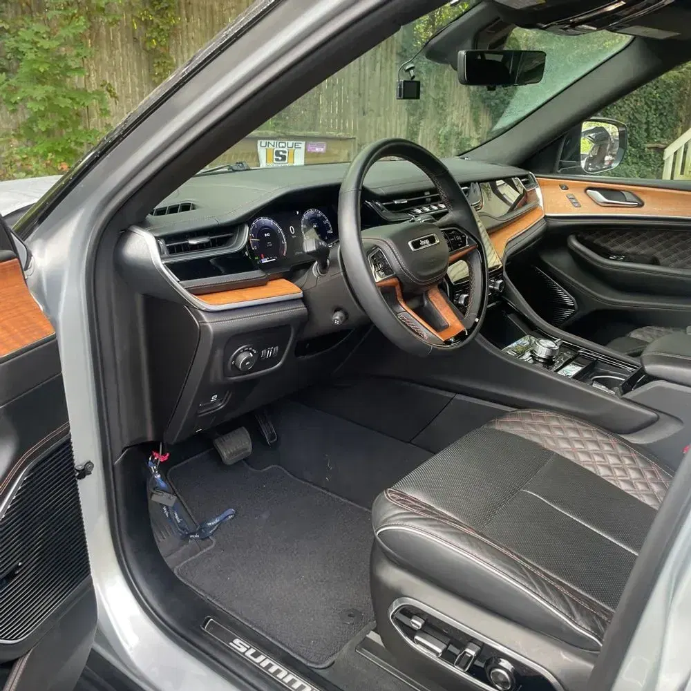 2023 Jeep Grand Cherokee L Summit Reserve
