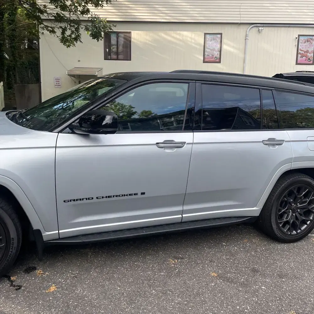 2023 Jeep Grand Cherokee L Summit Reserve