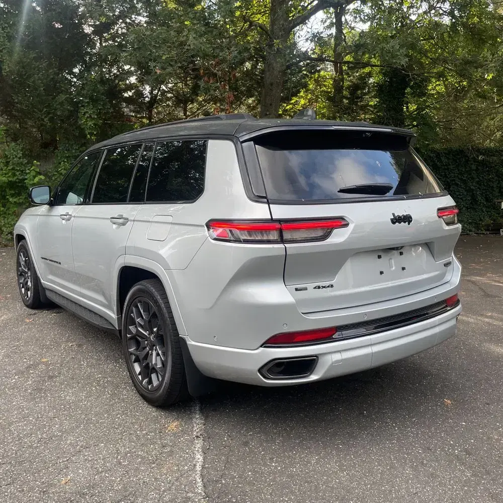 2023 Jeep Grand Cherokee L Summit Reserve