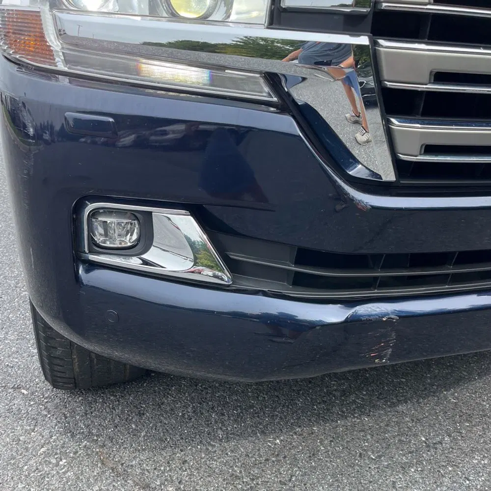 2016 Toyota Land Cruiser Base