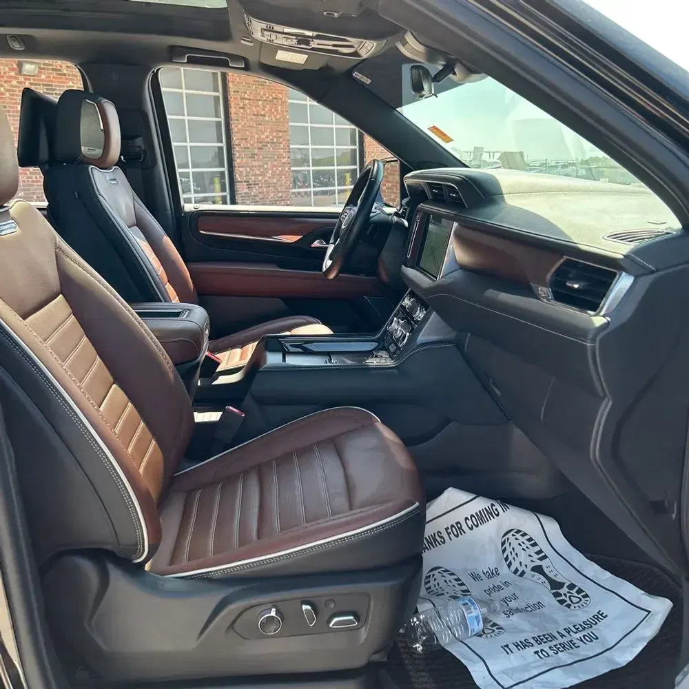 2023 GMC Yukon XL Denali Ultimate