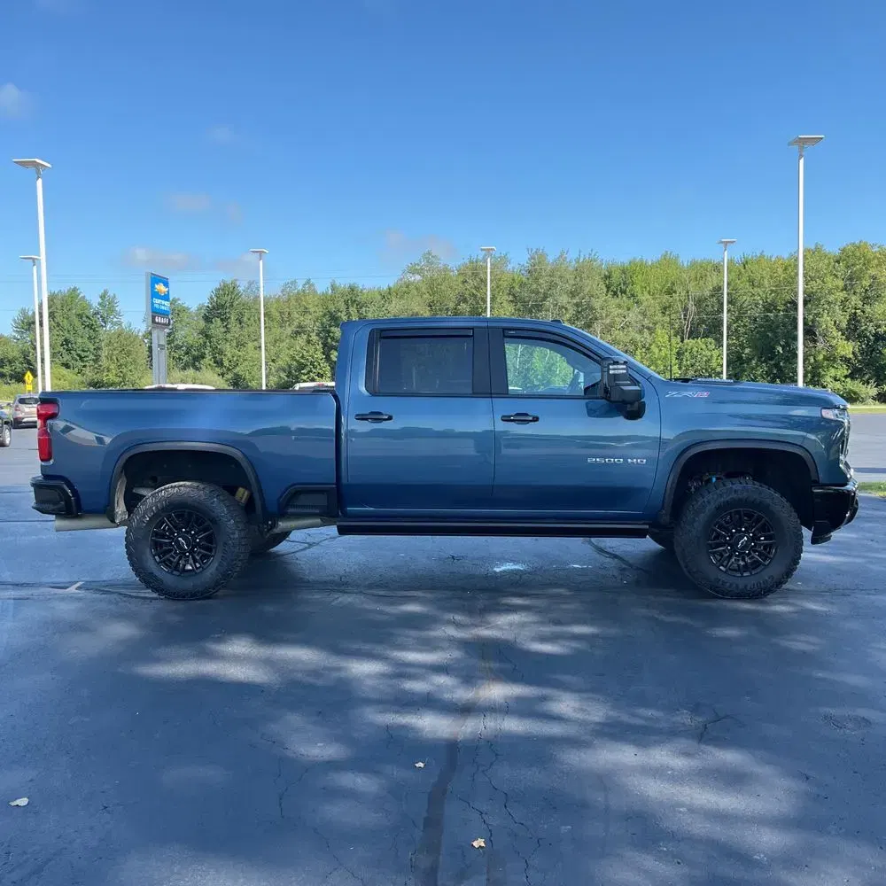 2024 Chevrolet Silverado 2500HD ZR2