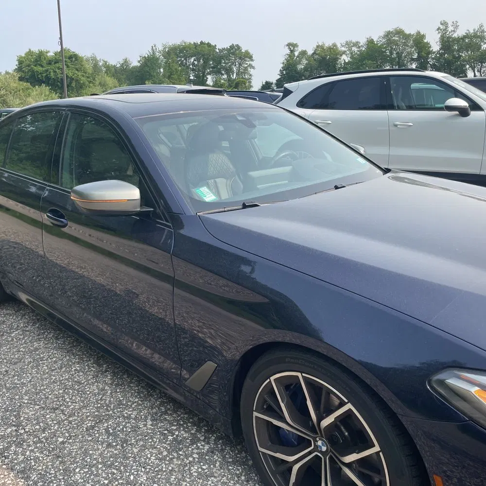 2022 BMW 5-Series M550xi