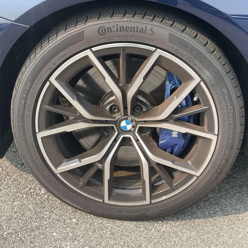 2022 BMW 5-Series M550xi