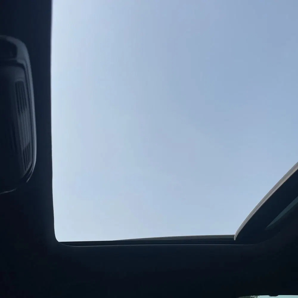 2022 BMW 5-Series M550xi
