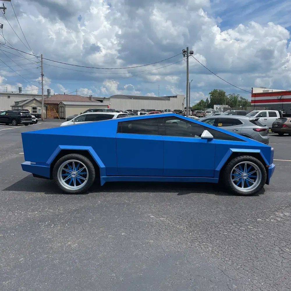 2024 Tesla Cybertruck Base