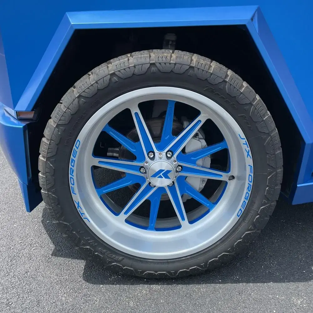 2024 Tesla Cybertruck Base