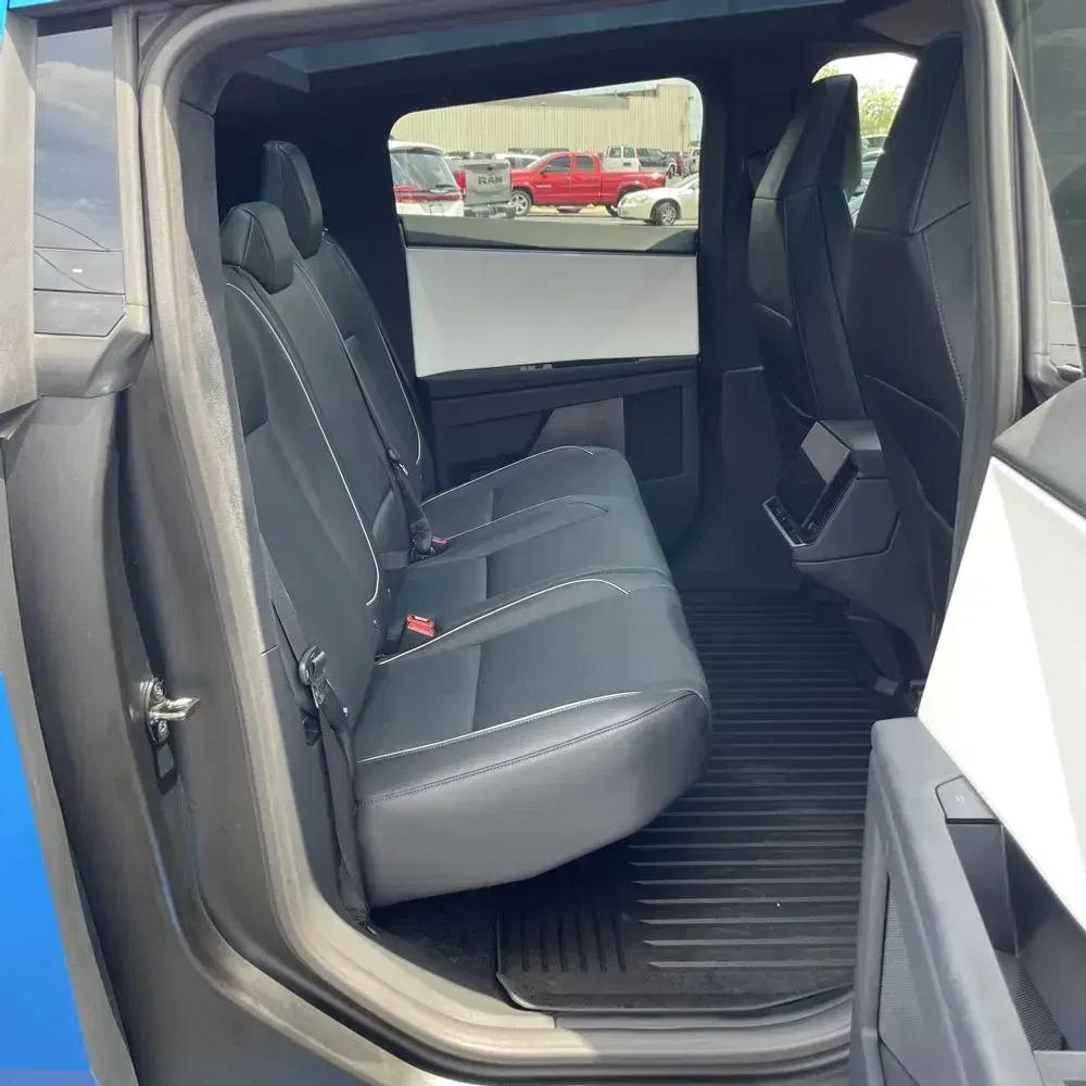 2024 Tesla Cybertruck Base