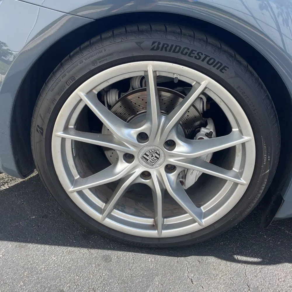 2017 Porsche 911 Carrera