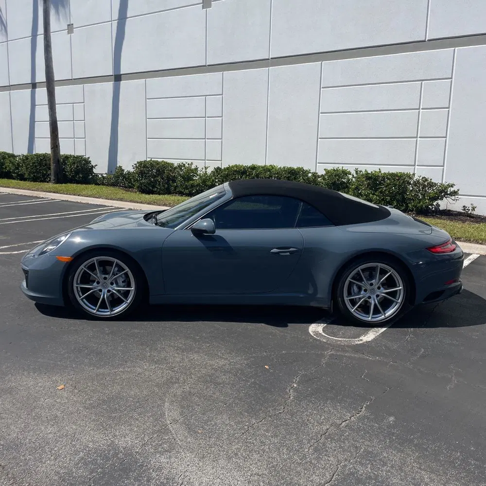 2017 Porsche 911 Carrera