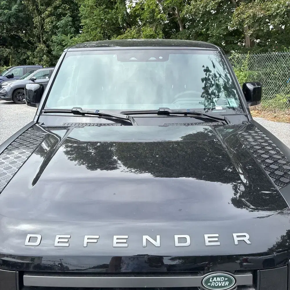 2023 Land Rover Defender 110 Carpathian Ed V8