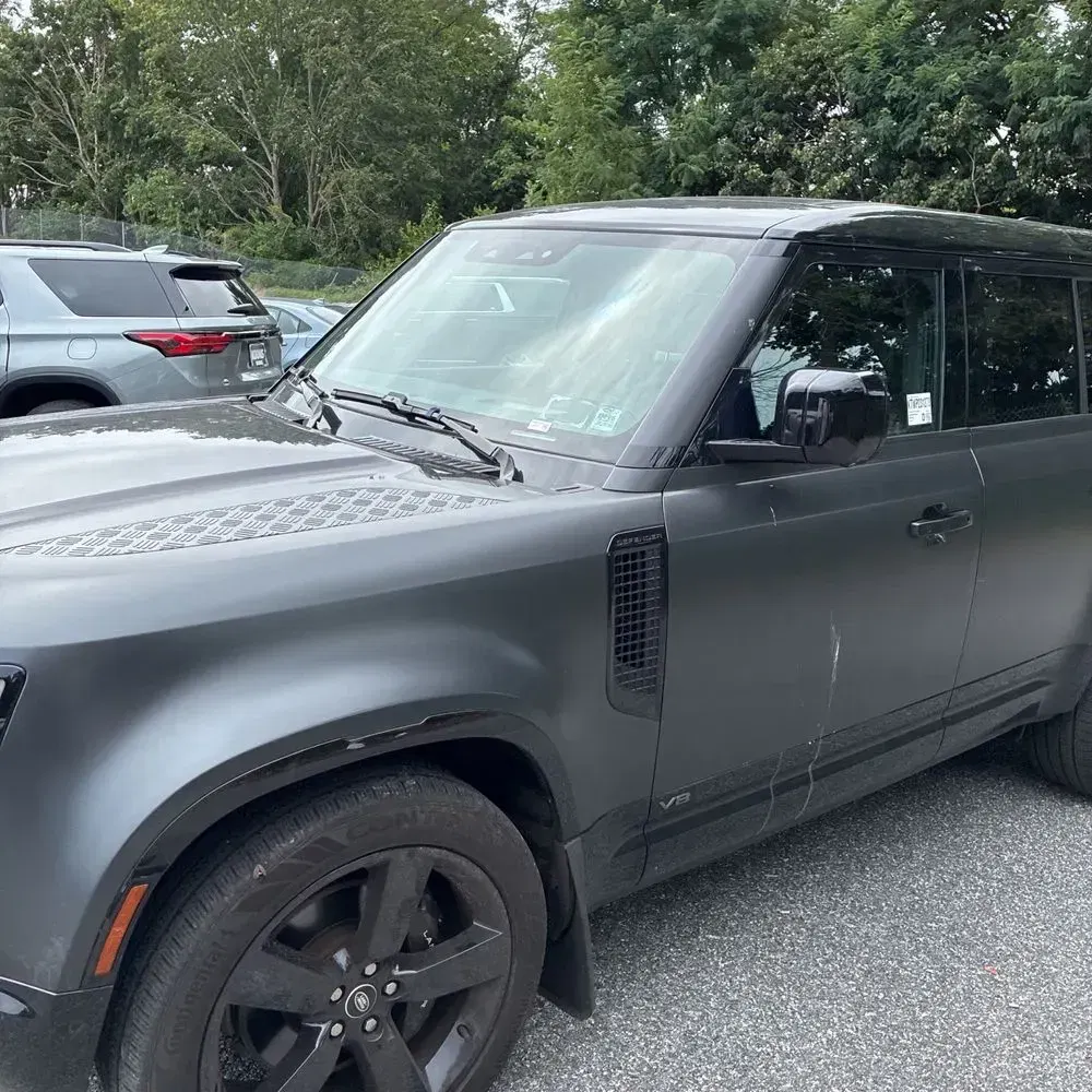 2023 Land Rover Defender 110 Carpathian Ed V8