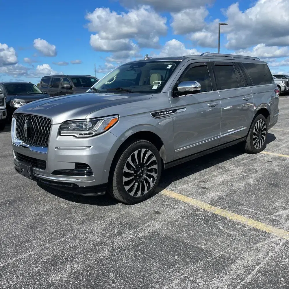 2023 Lincoln Navigator L Black Label
