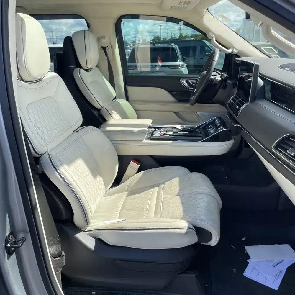 2023 Lincoln Navigator L Black Label