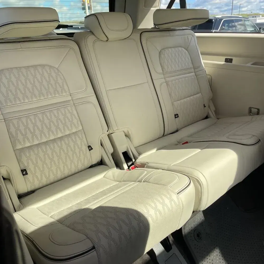 2023 Lincoln Navigator L Black Label