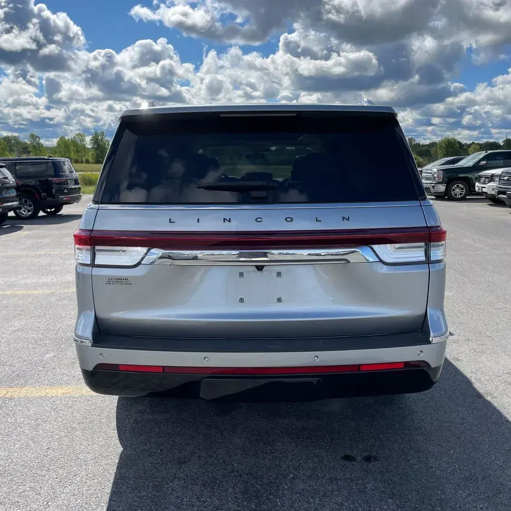 2023 Lincoln Navigator L Black Label