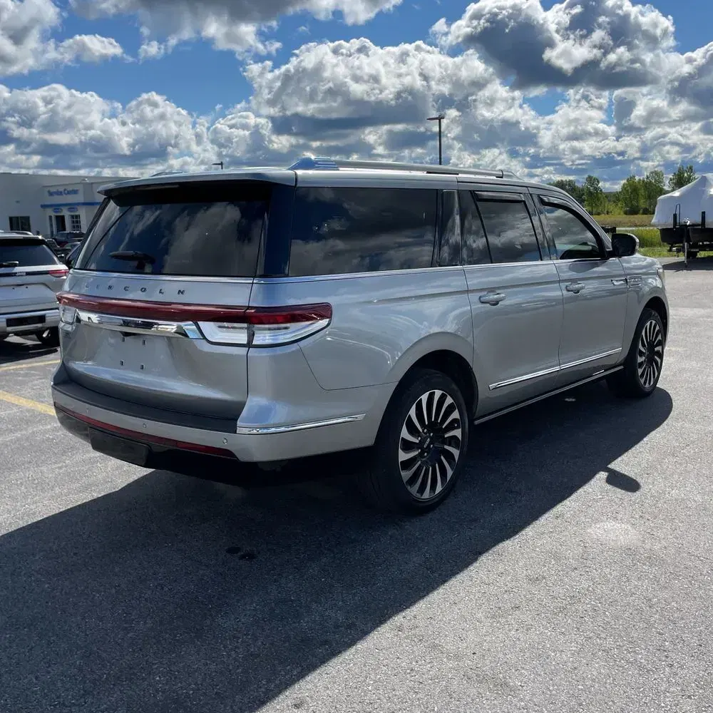 2023 Lincoln Navigator L Black Label