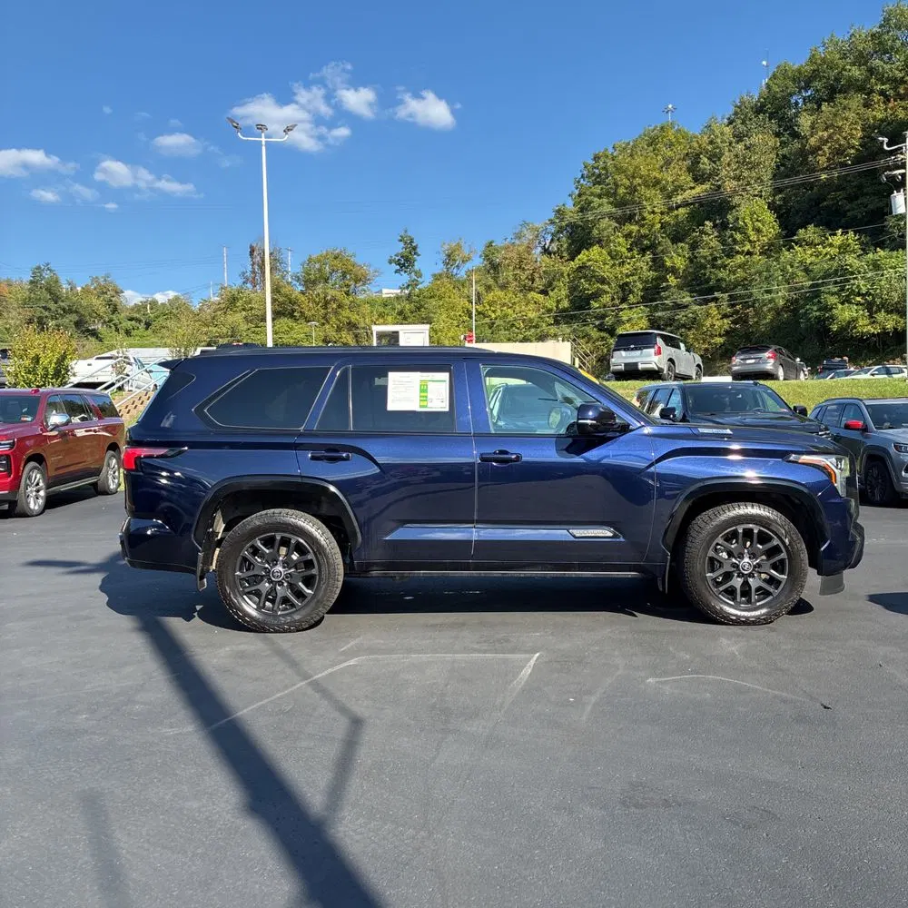 2024 Toyota Sequoia Platinum