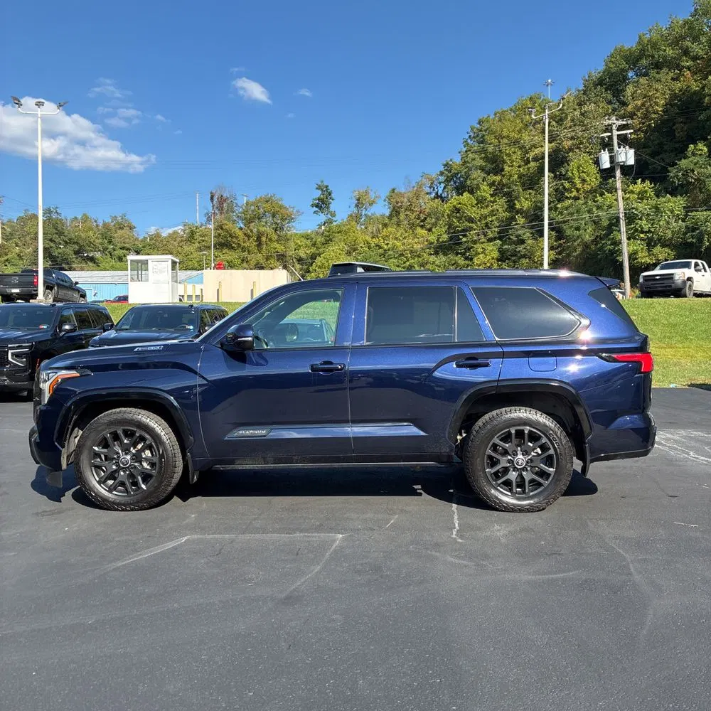 2024 Toyota Sequoia Platinum