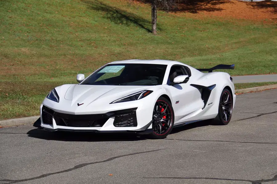 2023 Chevrolet Corvette Z06 3LZ 70th Anniversary Coupe