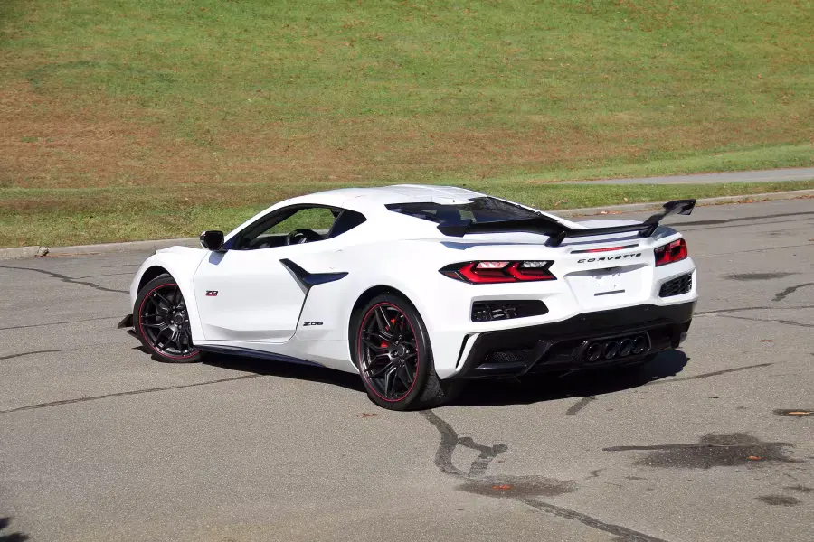 2023 Chevrolet Corvette Z06 3LZ 70th Anniversary Coupe