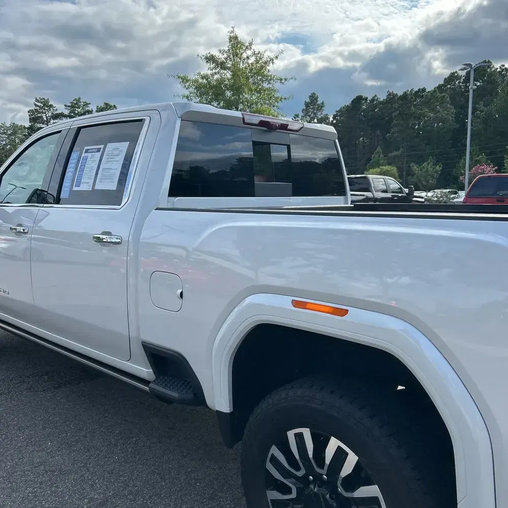 2025 GMC Sierra 2500HD Denali Ultimate
