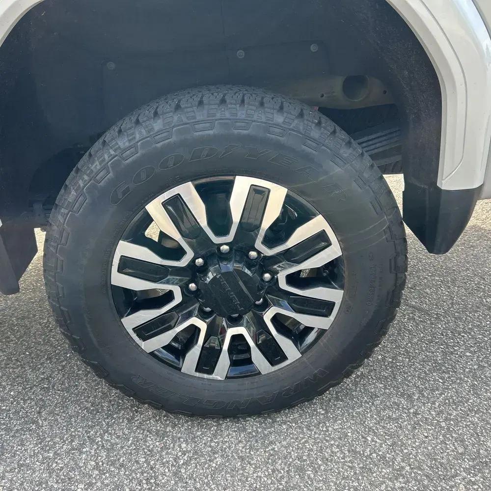 2025 GMC Sierra 2500HD Denali Ultimate