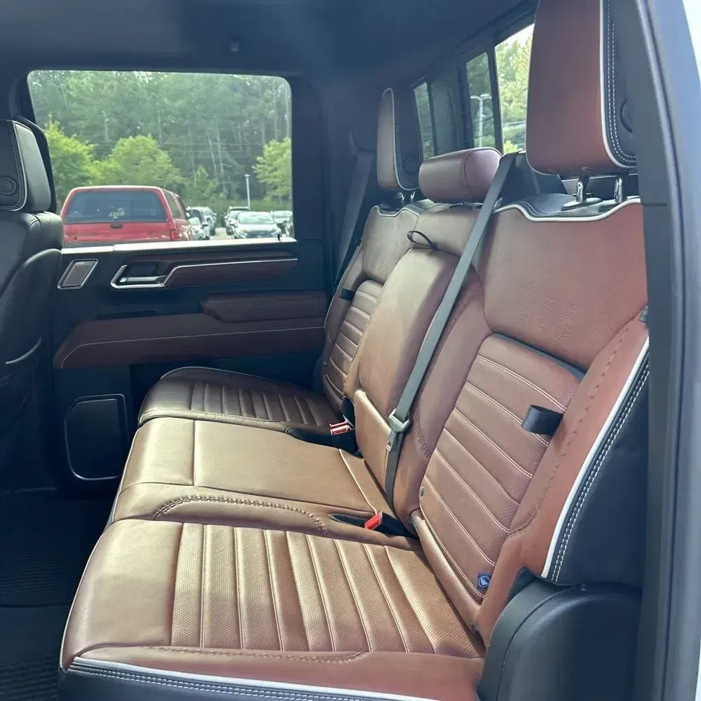 2025 GMC Sierra 2500HD Denali Ultimate