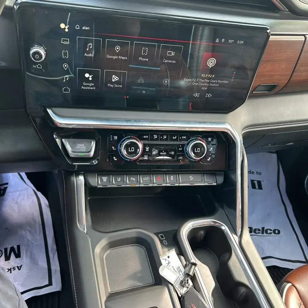2025 GMC Sierra 2500HD Denali Ultimate