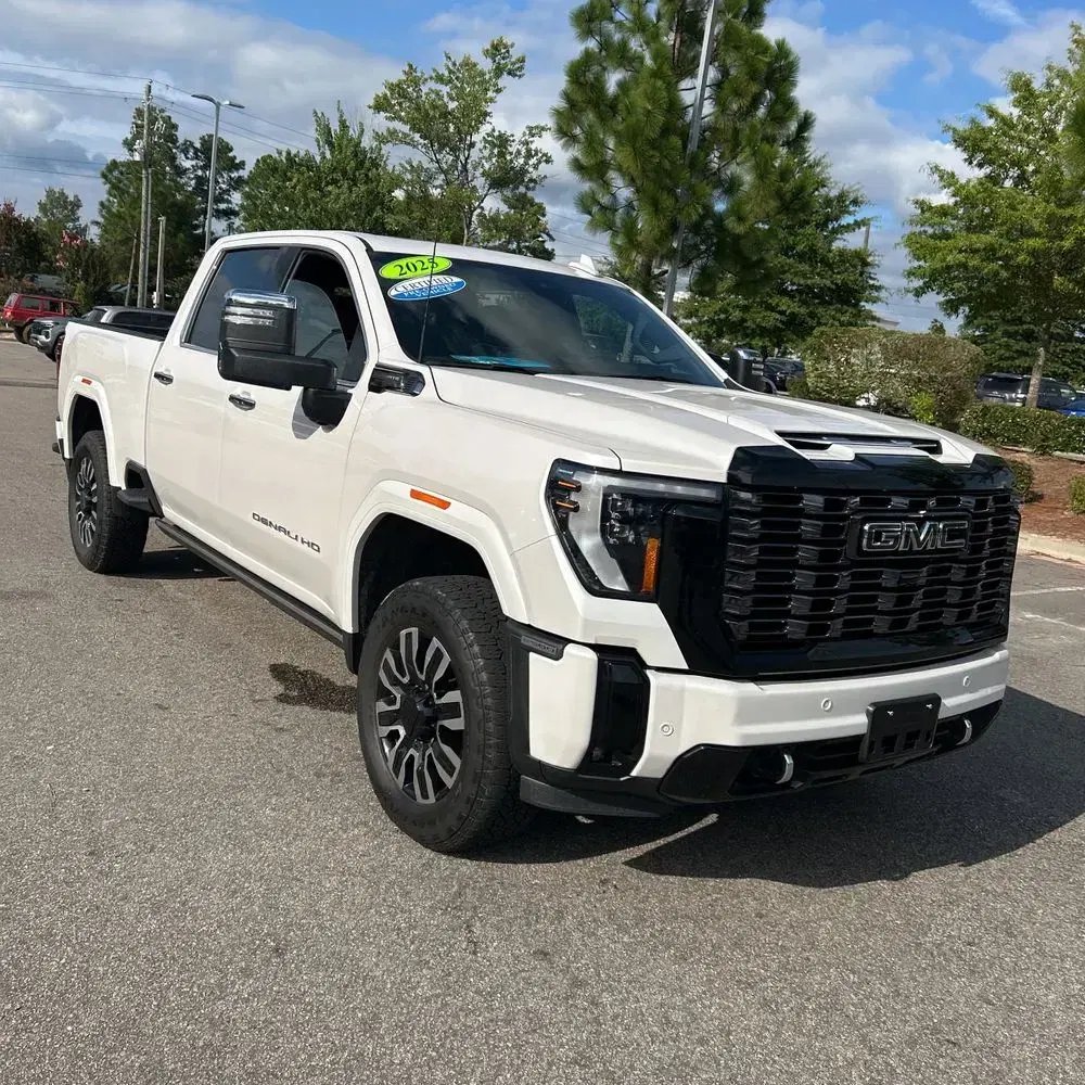2025 GMC Sierra 2500HD Denali Ultimate