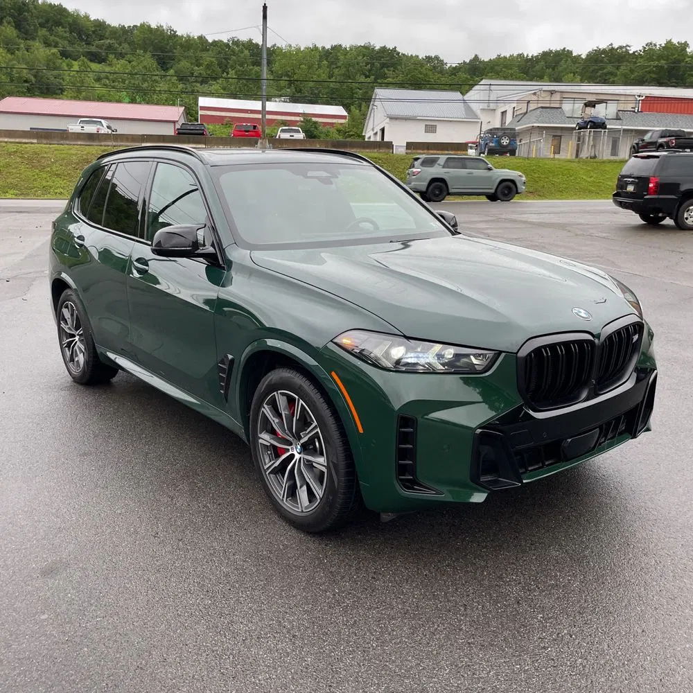 2024 BMW X5 M60i