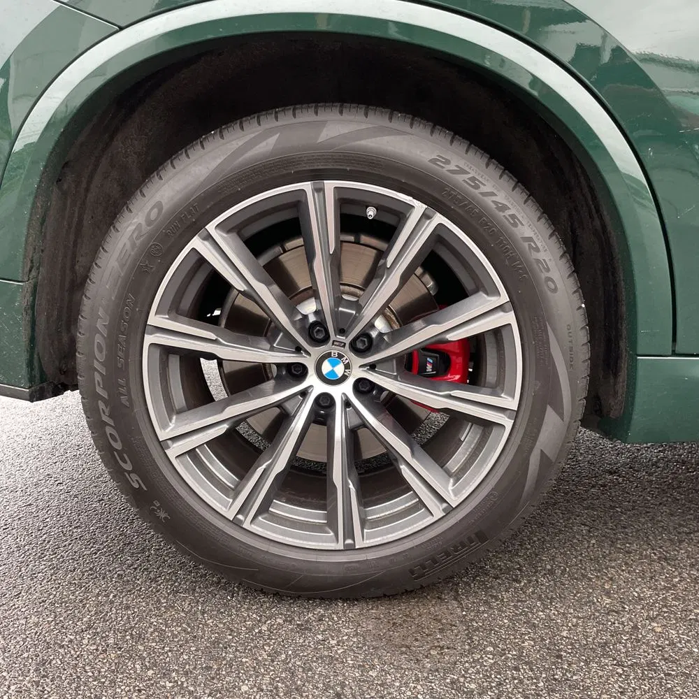 2024 BMW X5 M60i