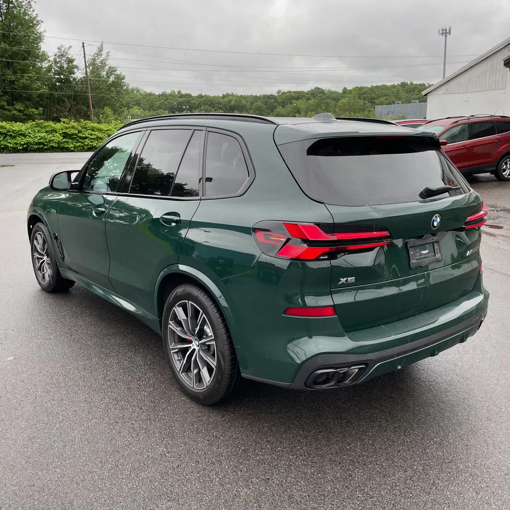 2024 BMW X5 M60i